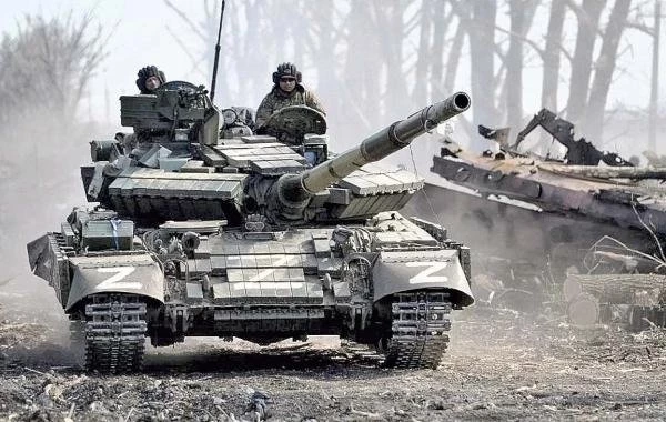 Юрий Подоляка в свежей сводке от 18.05.2025 сообщил о том, ВС РФ вошли в Новую Полтавку и зачищают Орехово