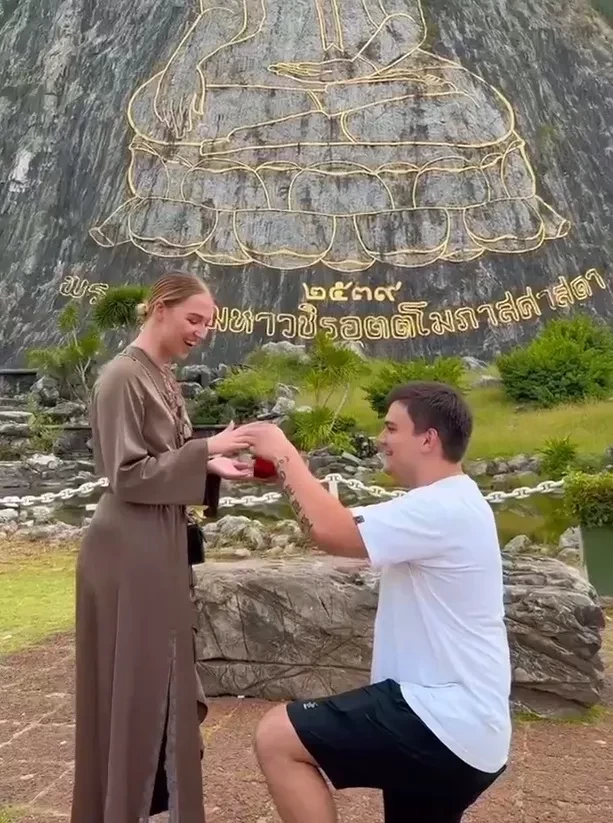 Сын Михаила Круга женится на девушке, с которой познакомился на шоу "Давай поженимся!"